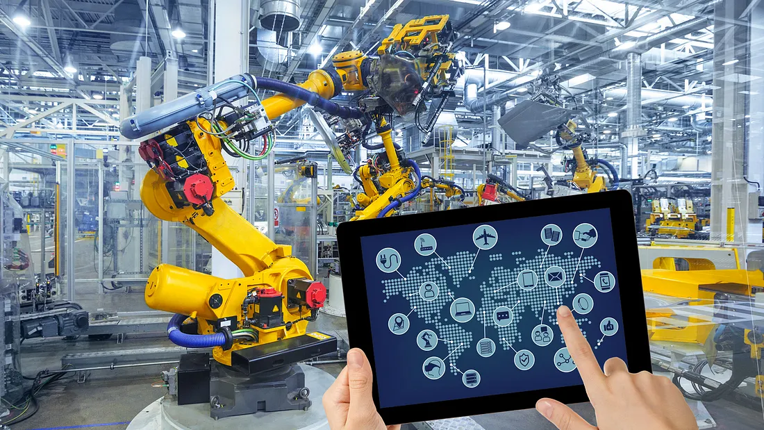 Industrial robotics and digitalization